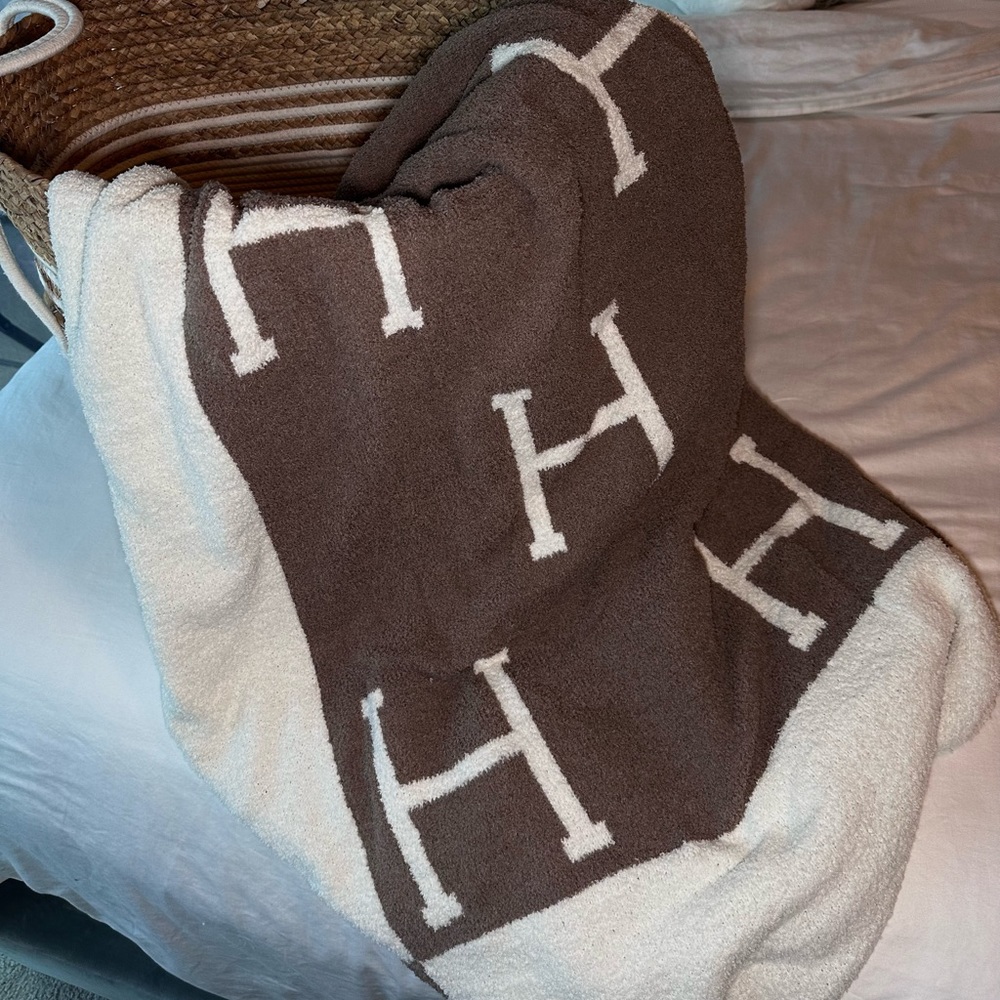 Blanket/throw. Hermes